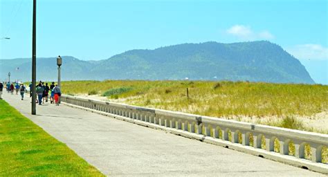 Attractions in Seaside .